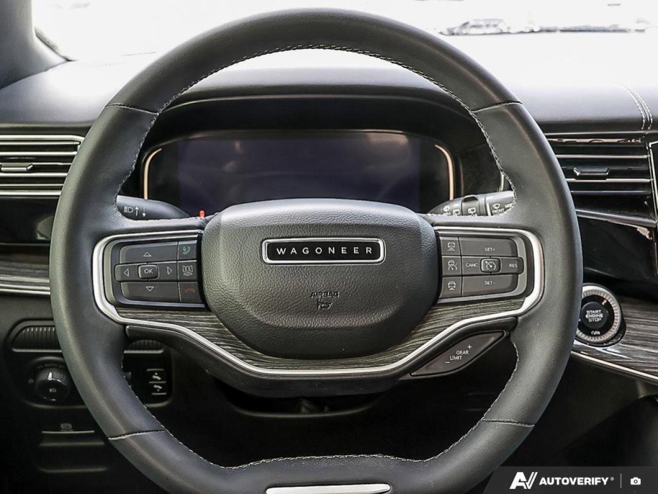 2022 Jeep Wagoneer Series IIISERIES III, 5.7L V8, AWD, LEATHER, NAV, Photo