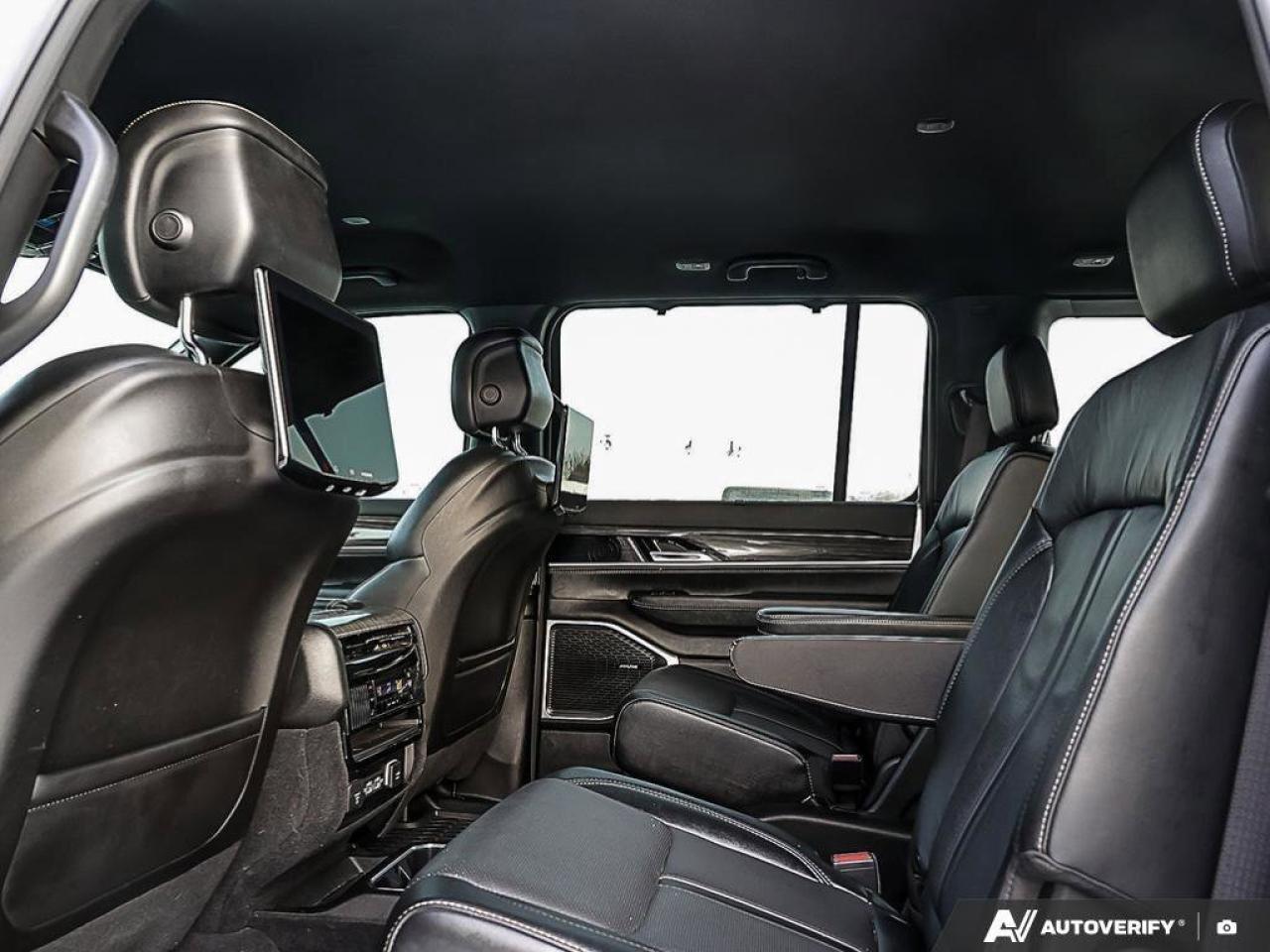 2022 Jeep Wagoneer Series IIISERIES III, 5.7L V8, AWD, LEATHER, NAV, Photo