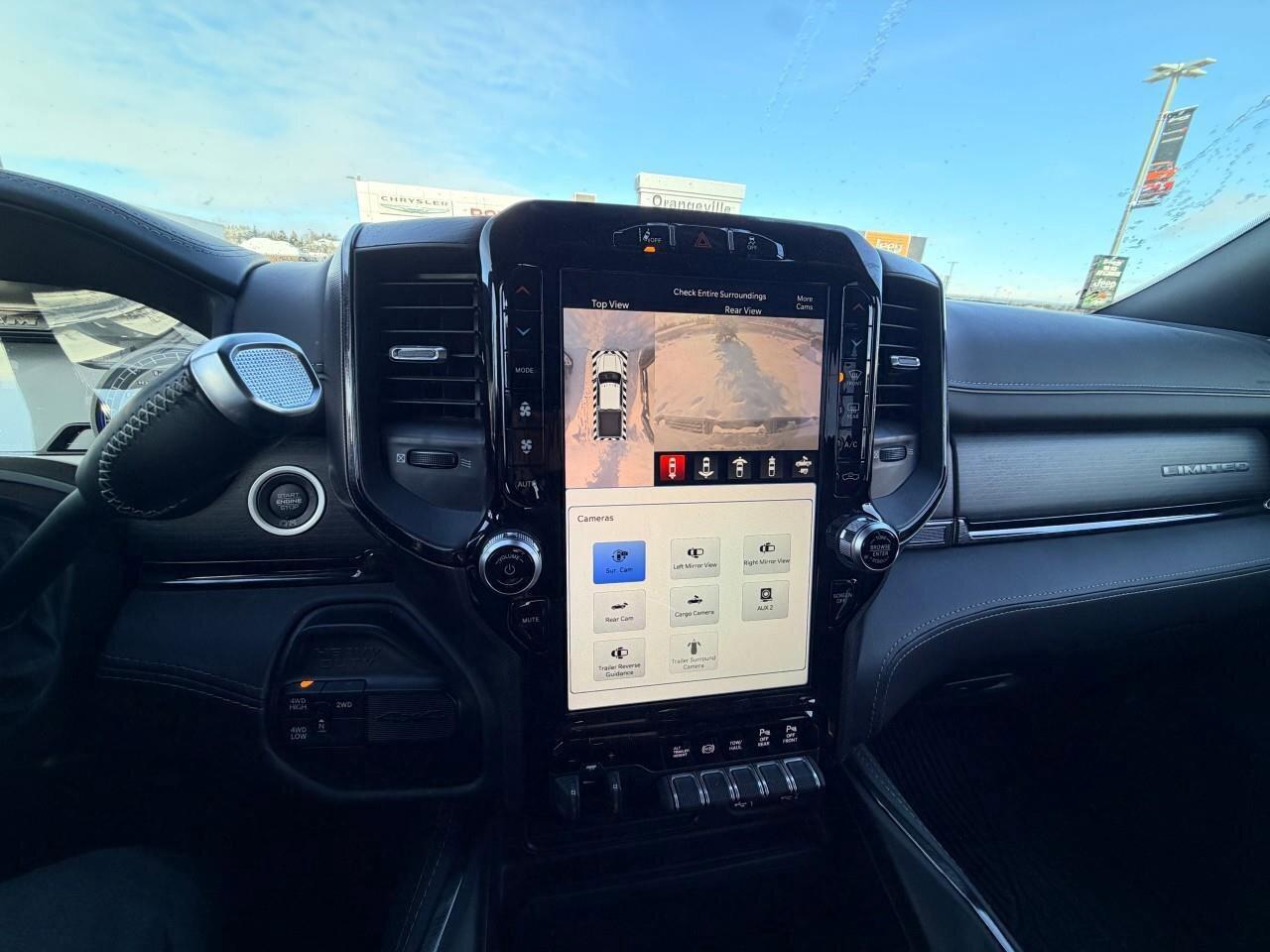 2022 RAM 2500 LimitedLIMITED, 6.7L DIESEL, CREW CAB, ALLOYS, LEA Photo