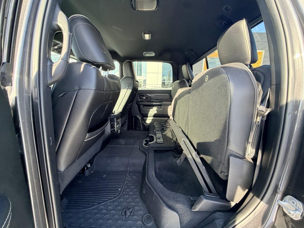 2022 RAM 2500 LimitedLIMITED, 6.7L DIESEL, CREW CAB, ALLOYS, LEA Photo