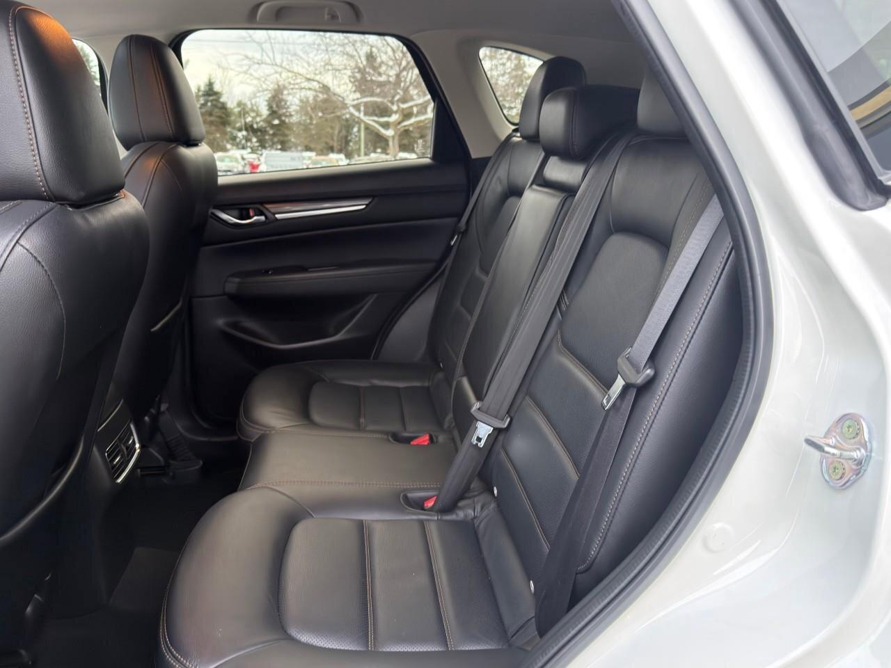 2023 Mazda CX-5 GTONE-OWNER, ACCIDENT-FREE, AWD, LEATHER, BOSE AUD Photo