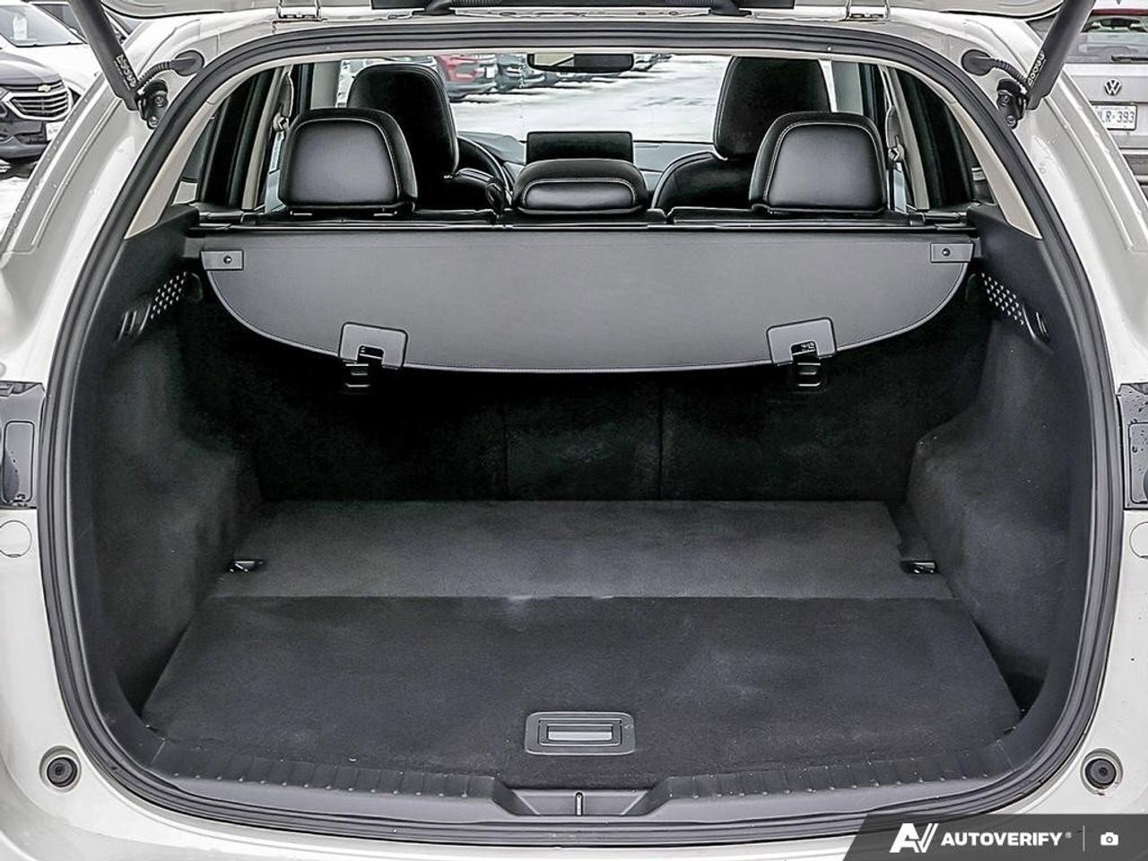 2023 Mazda CX-5 Gt AwdONE-OWNER, ACCIDENT-FREE, AWD, LEATHER, BOSE Photo