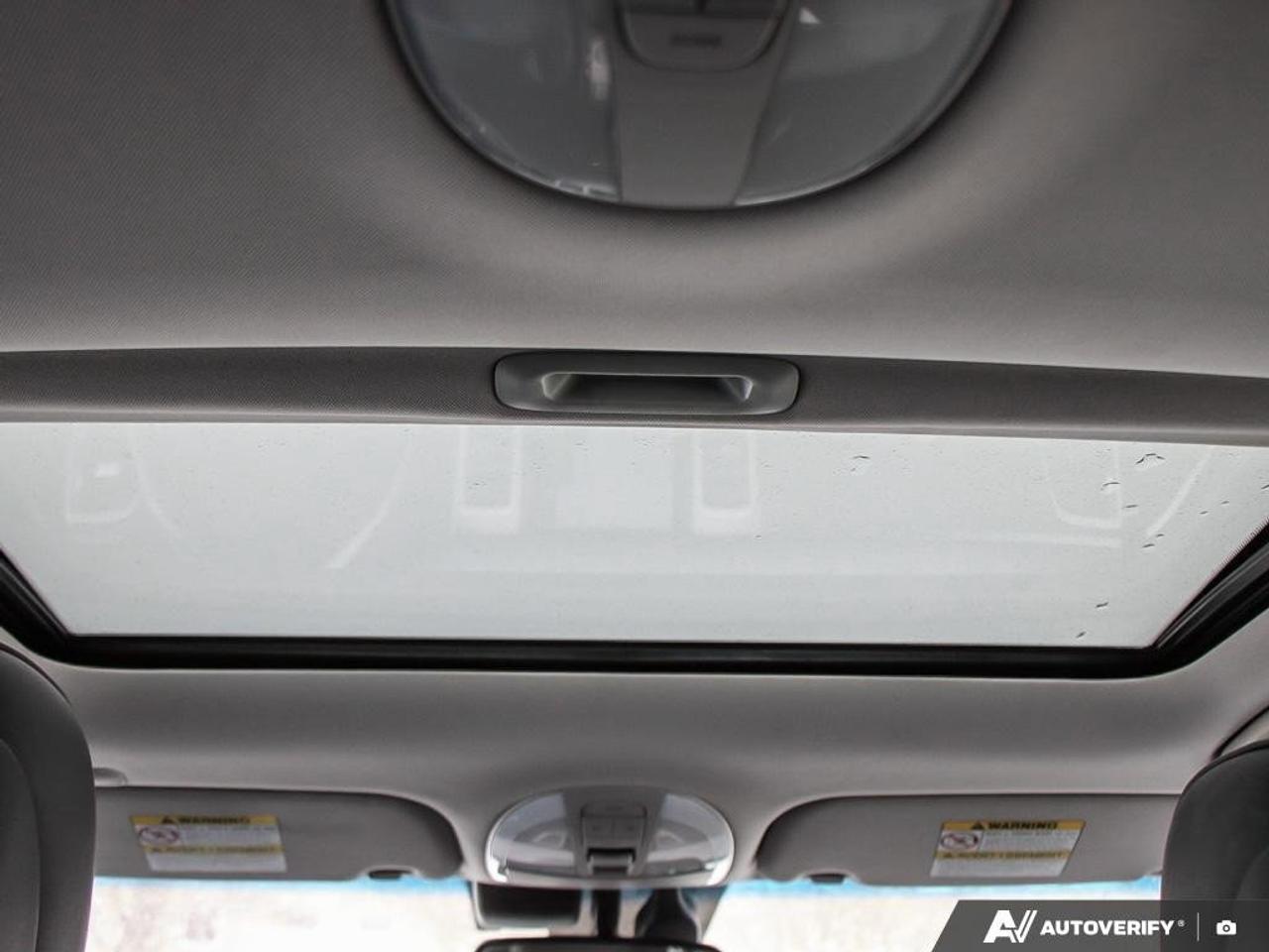 2013 Hyundai Genesis Sedan w/Technology PkgAS-TRADED, HTD + CLD SEATS, TECH P Photo