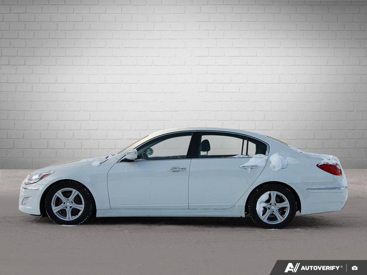 2013 Hyundai Genesis Sedan w/Technology PkgAS-TRADED, HTD + CLD SEATS, TECH P Photo