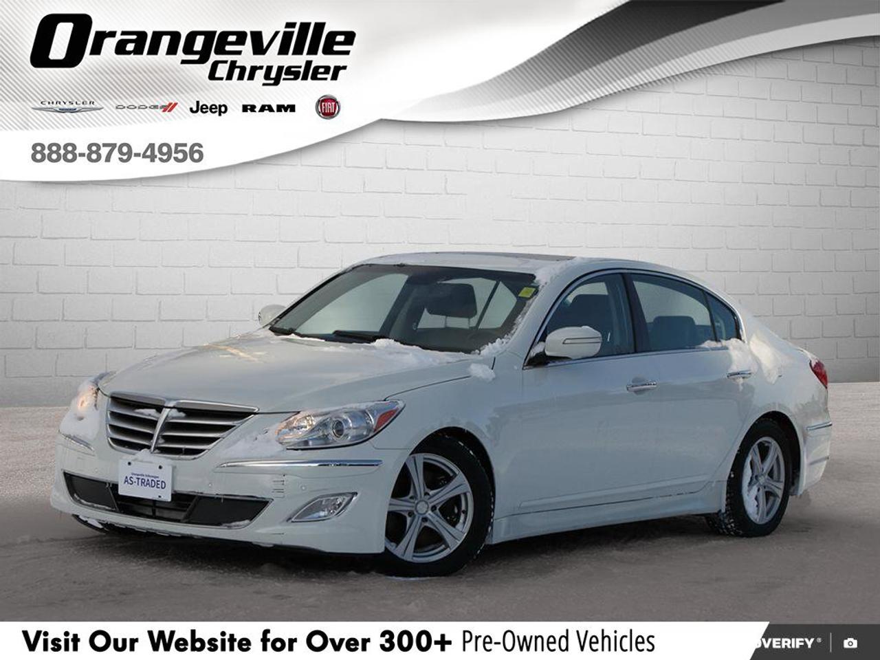 2013 Hyundai Genesis Sedan w/Technology PkgAS-TRADED, HTD + CLD SEATS, TECH P Photo0