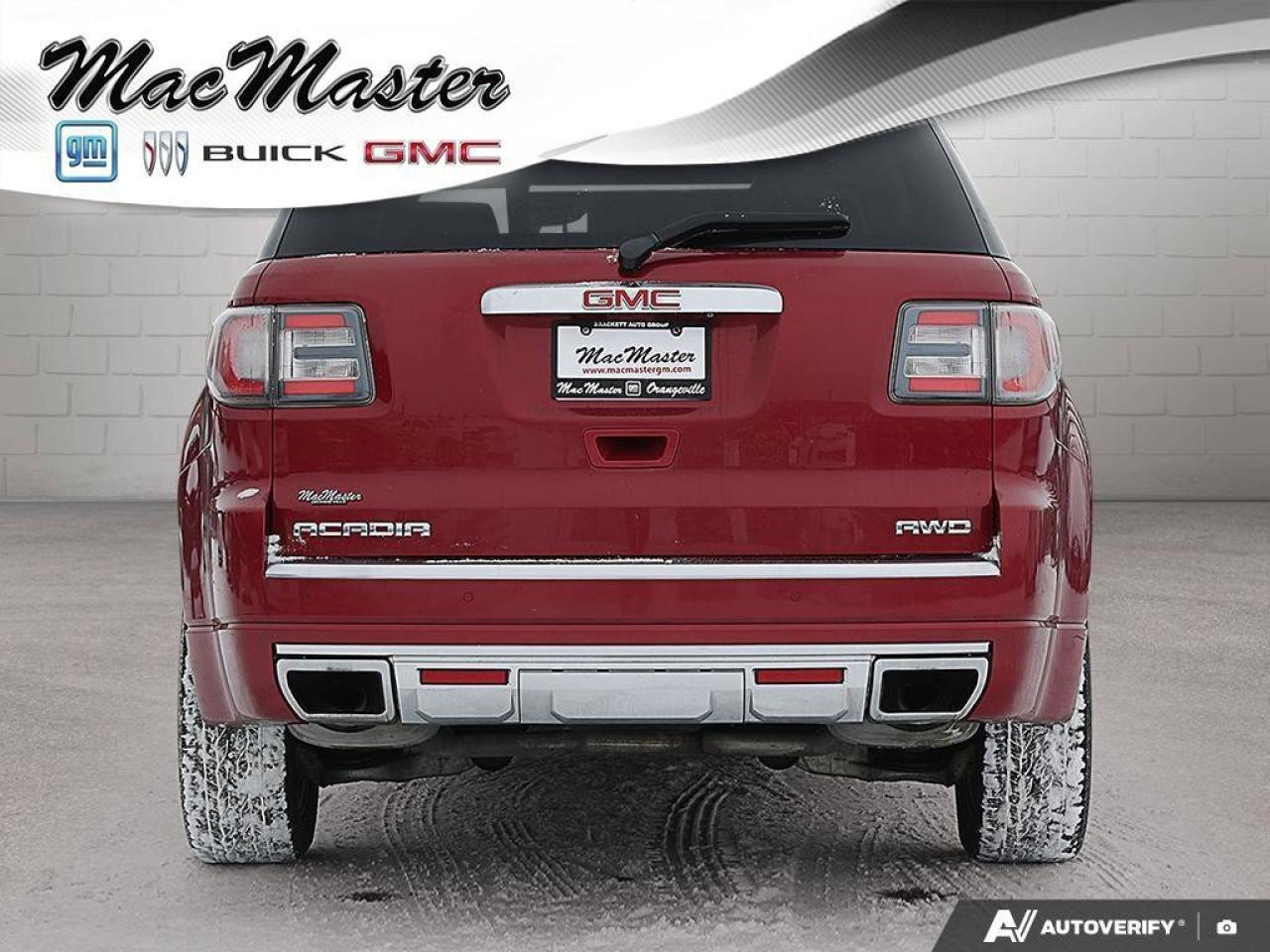 2014 GMC Acadia DenaliDENALI, 3.6L V6, AWD, ALLOYS, LEATHER, AS-TR Photo