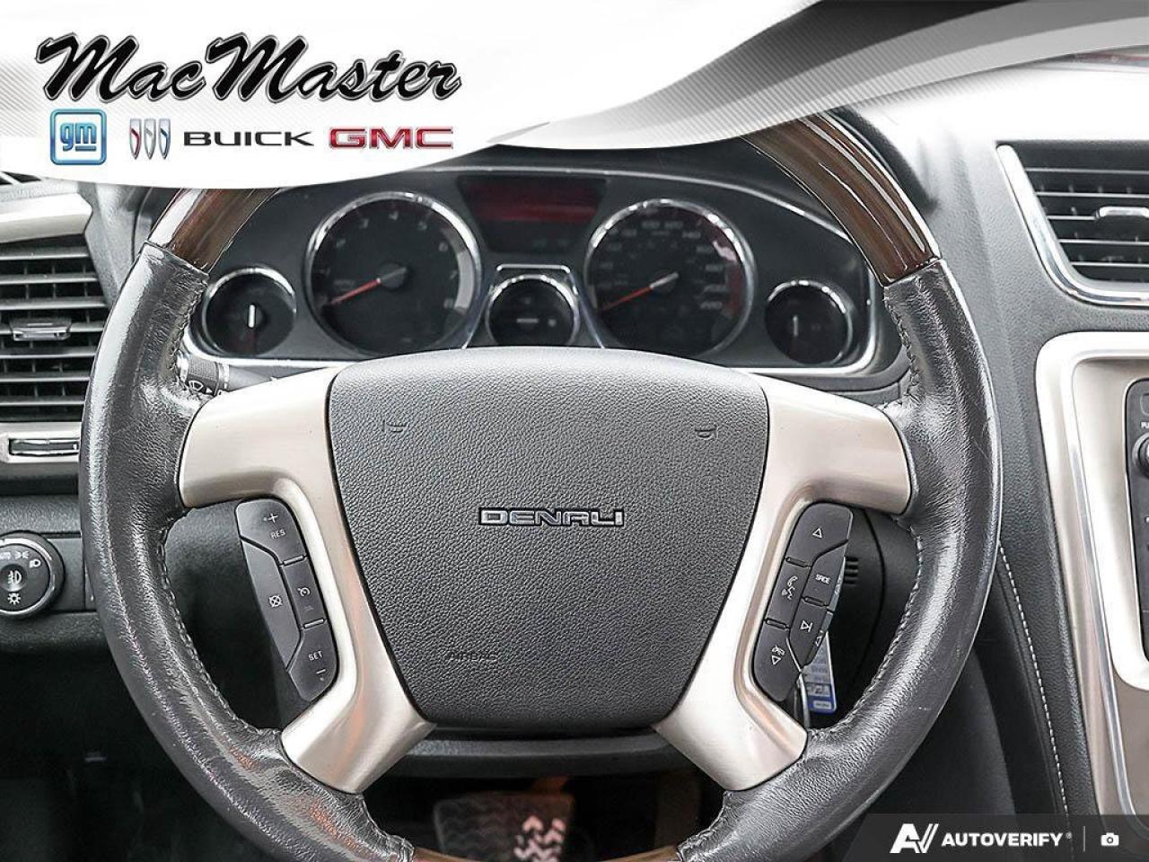 2014 GMC Acadia DenaliDENALI, 3.6L V6, AWD, ALLOYS, LEATHER, AS-TR Photo