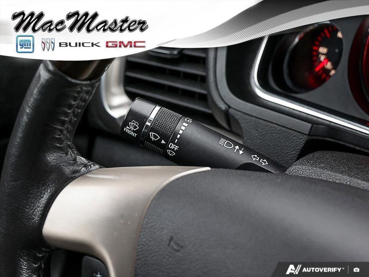 2014 GMC Acadia DenaliDENALI, 3.6L V6, AWD, ALLOYS, LEATHER, AS-TR Photo