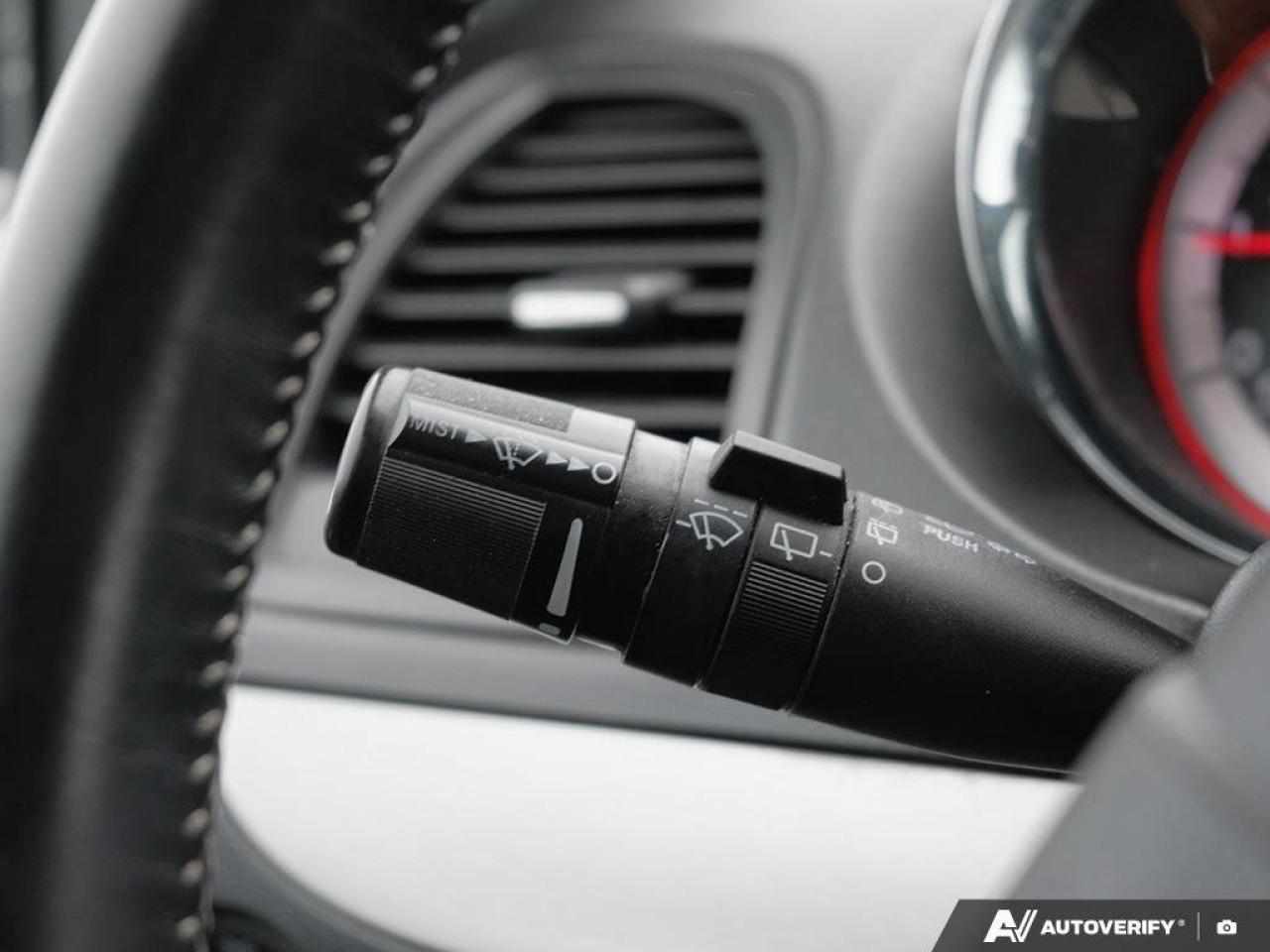 2015 Dodge Grand Caravan SE/SXTSXT, 3.6L V6, FWD, CLOTH, ALLOYS, AS-TRADED! Photo