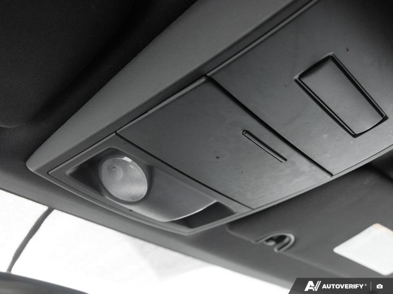 2015 Dodge Grand Caravan SE/SXTSXT, 3.6L V6, FWD, CLOTH, ALLOYS, AS-TRADED! Photo