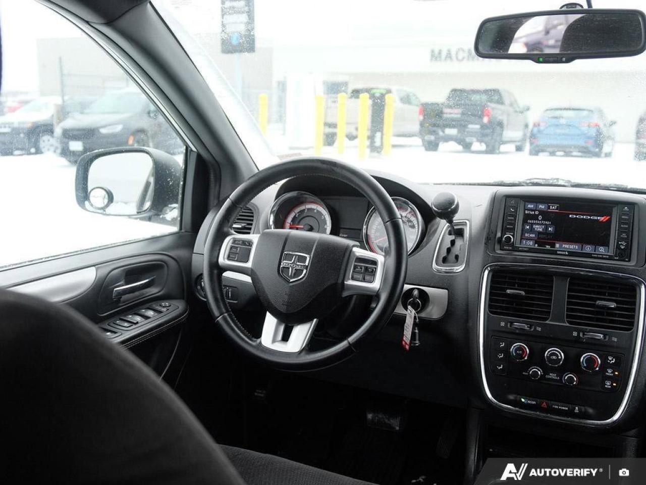 2015 Dodge Grand Caravan SE/SXTSXT, 3.6L V6, FWD, CLOTH, ALLOYS, AS-TRADED! Photo