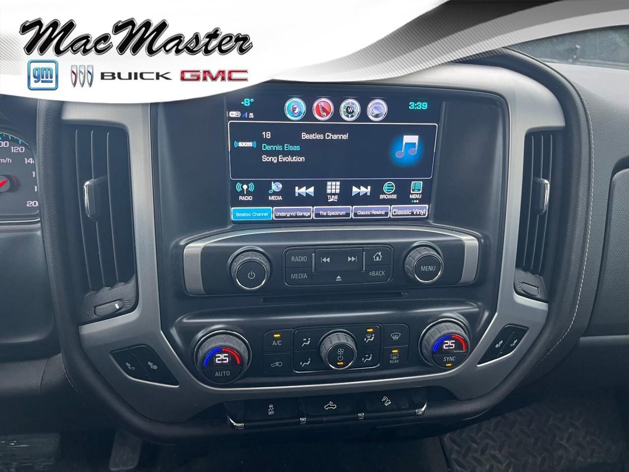 2017 GMC Sierra 1500 4WD Double Cab 143.5  SLE Photo