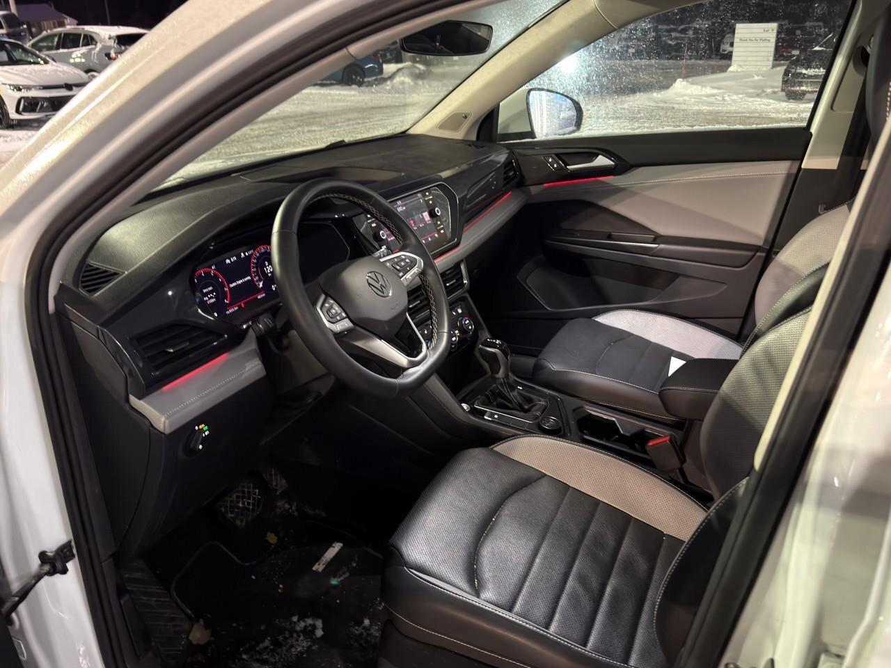 2022 Volkswagen Taos HighlineONE-OWNER, ACCIDENT-FREE, AWD, SUNROOF, CA Photo