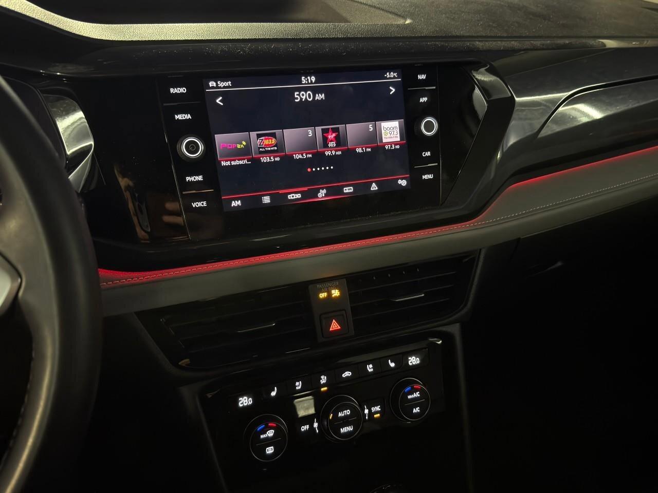 2022 Volkswagen Taos HighlineONE-OWNER, ACCIDENT-FREE, AWD, SUNROOF, CA Photo