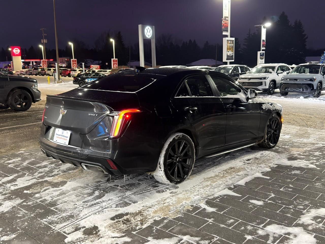 2023 Cadillac CT4 4dr Sdn Sport Photo