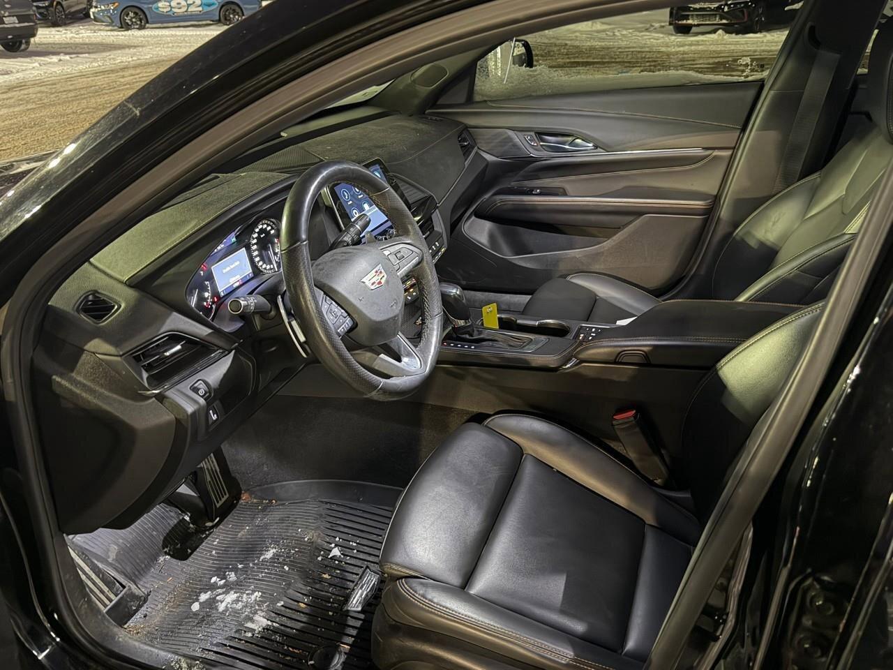 2023 Cadillac CT4 4dr Sdn Sport Photo