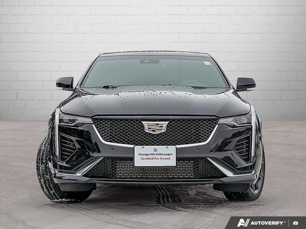 2023 Cadillac CT4 SportONE-OWNER, ACCIDENT-FREE, AWD, CARPLAY, SUNRO Photo