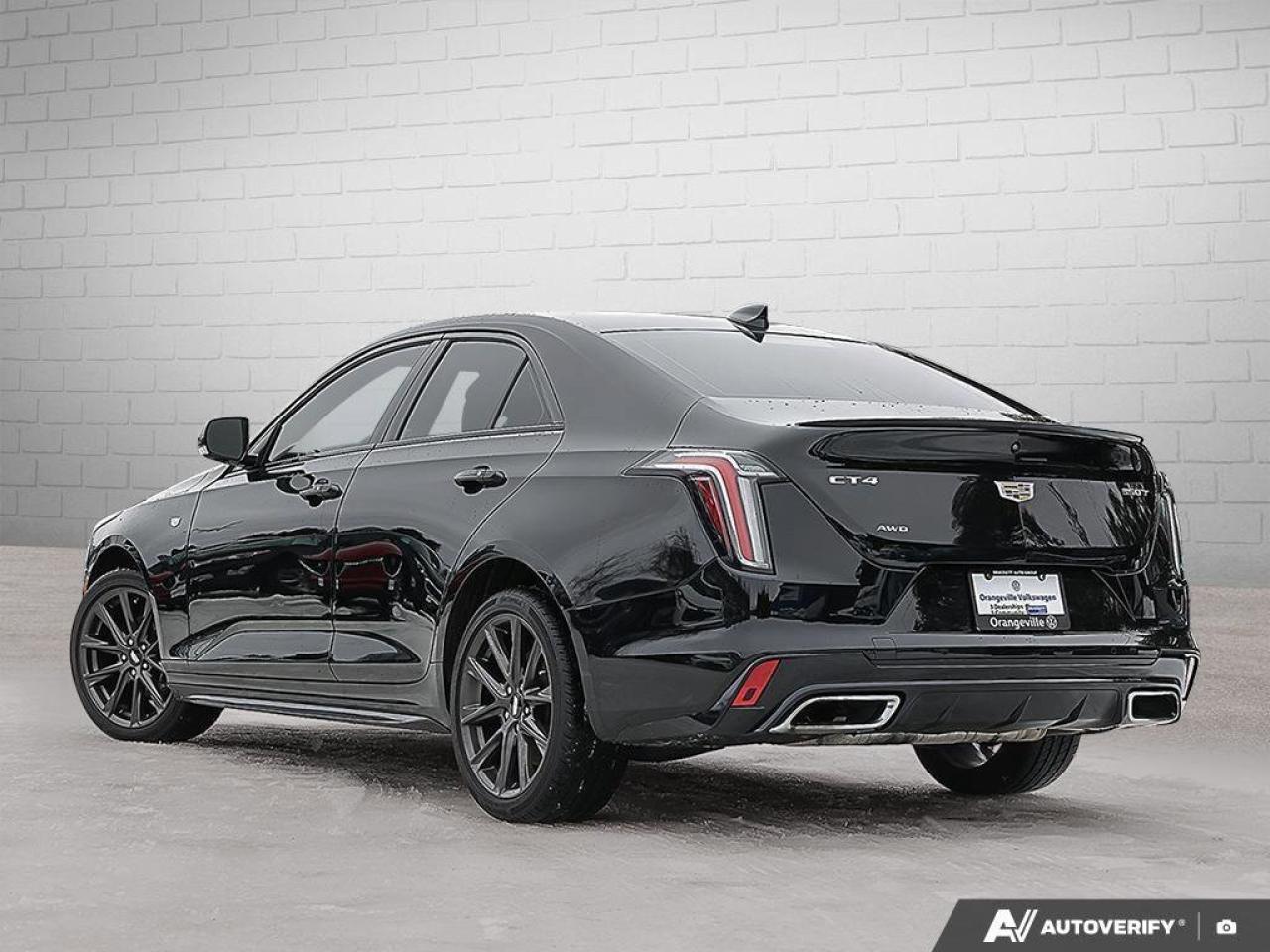 2023 Cadillac CT4 SportONE-OWNER, ACCIDENT-FREE, AWD, CARPLAY, SUNRO Photo3