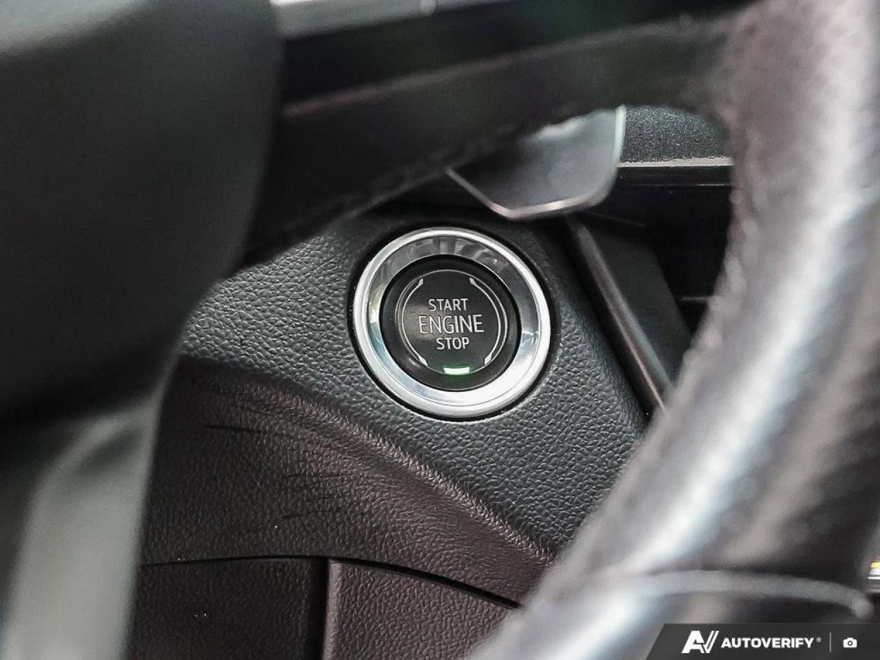 2023 Cadillac CT4 SportONE-OWNER, ACCIDENT-FREE, AWD, CARPLAY, SUNRO Photo