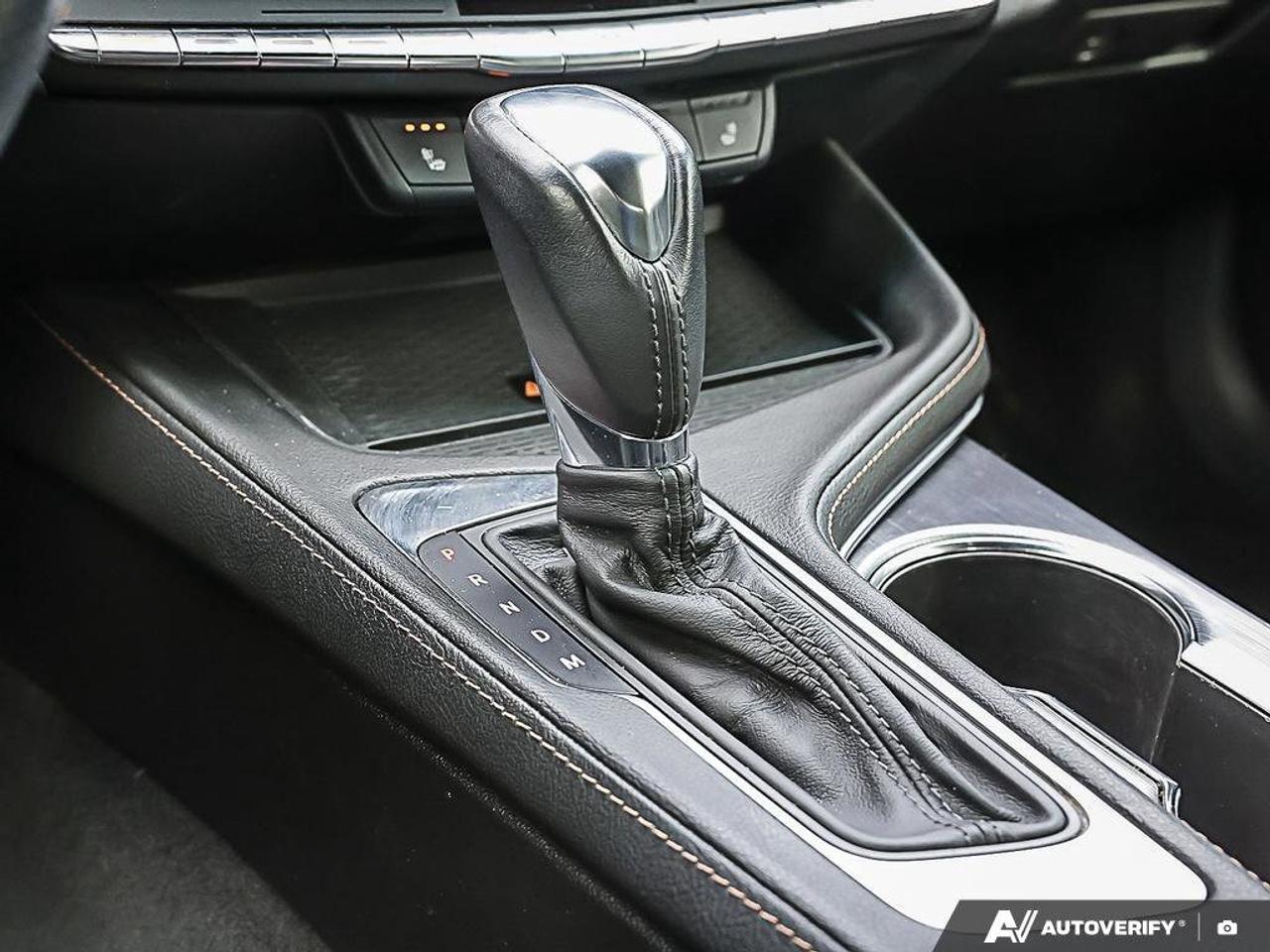 2023 Cadillac CT4 SportONE-OWNER, ACCIDENT-FREE, AWD, CARPLAY, SUNRO Photo