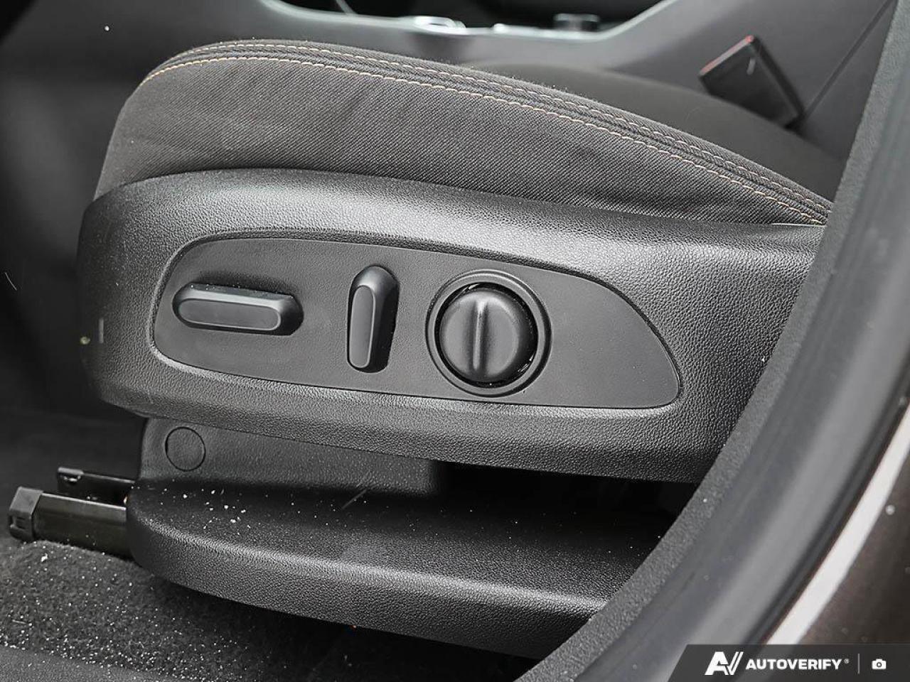 2019 GMC Terrain SLESLE, 1.5L 4-CYLINDER, AWD, CLOTH, ALLOYS, LOW K Photo