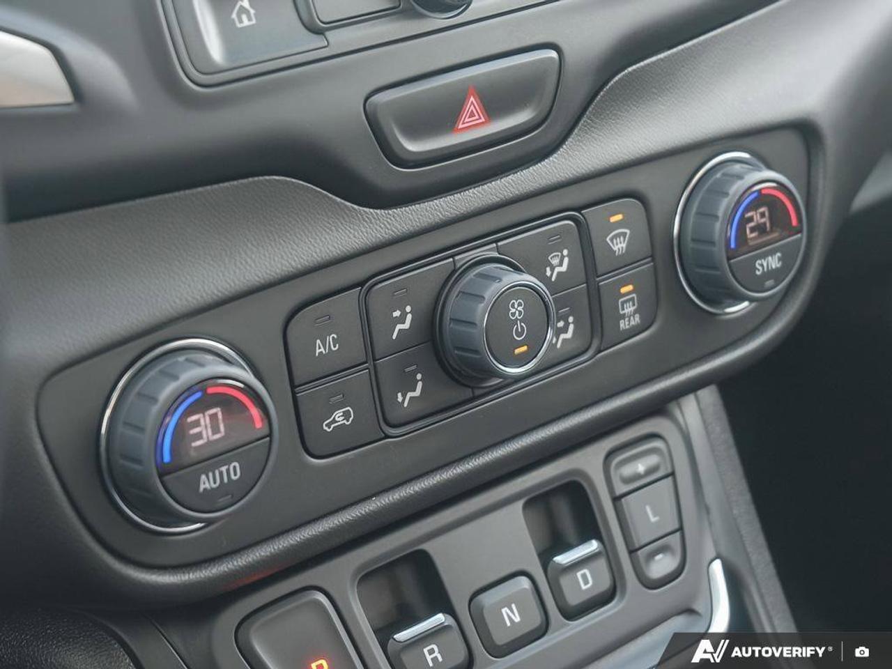 2019 GMC Terrain SLESLE, 1.5L 4-CYLINDER, AWD, CLOTH, ALLOYS, LOW K Photo