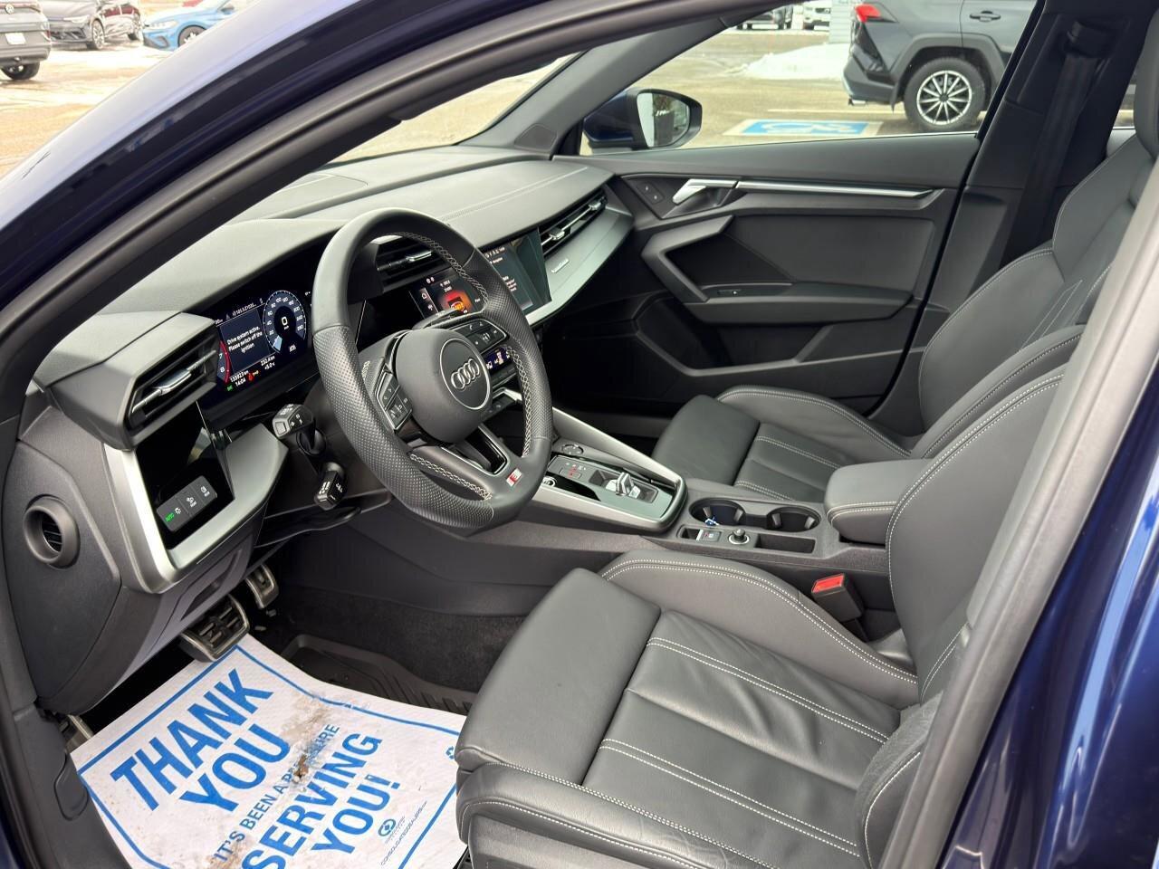 2022 Audi A3 ProgressivONE-OWNER, ACCIDENT-FREE, AWD, SUNROOF, Photo