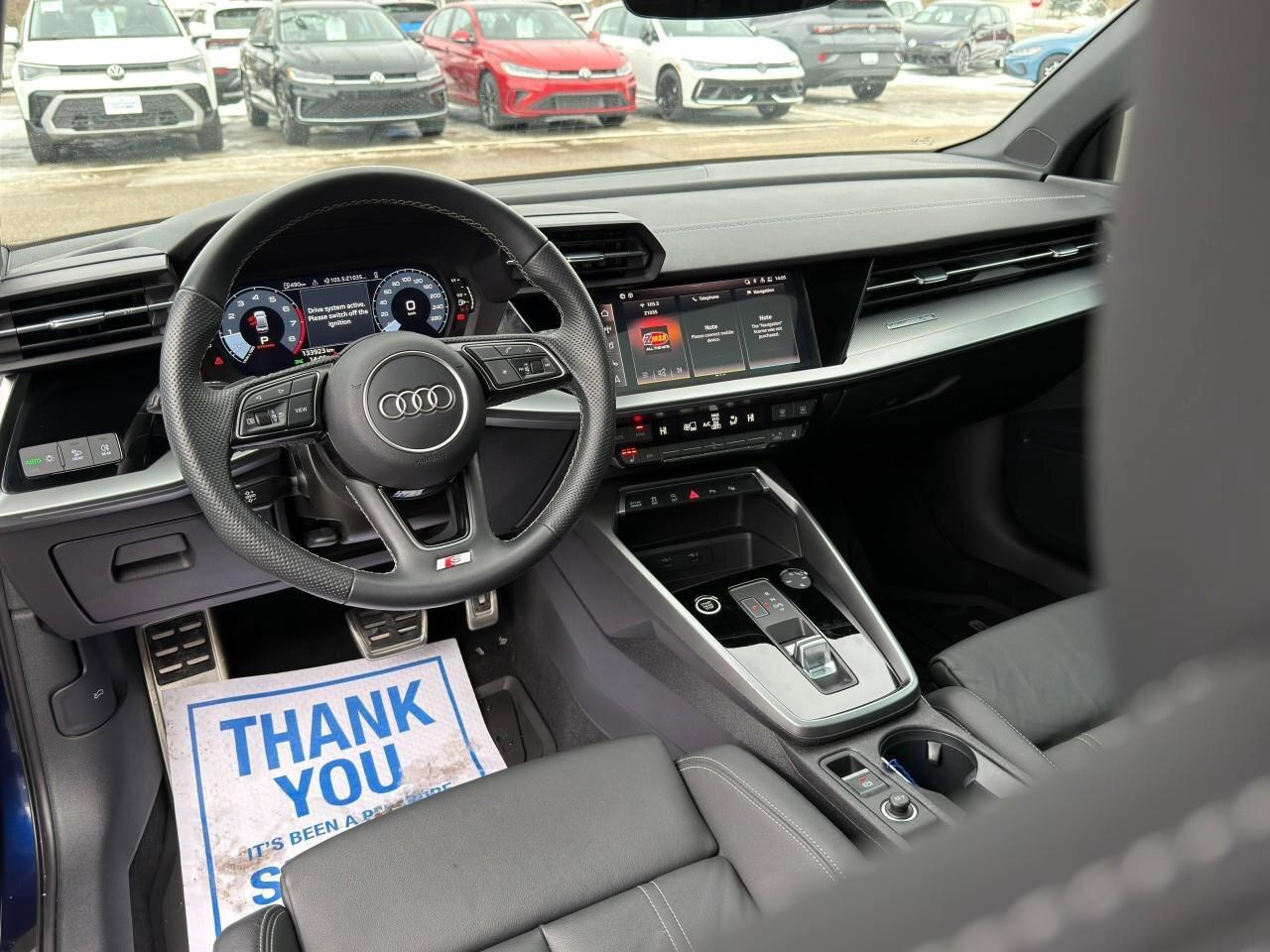 2022 Audi A3 ProgressivONE-OWNER, ACCIDENT-FREE, AWD, SUNROOF, Photo