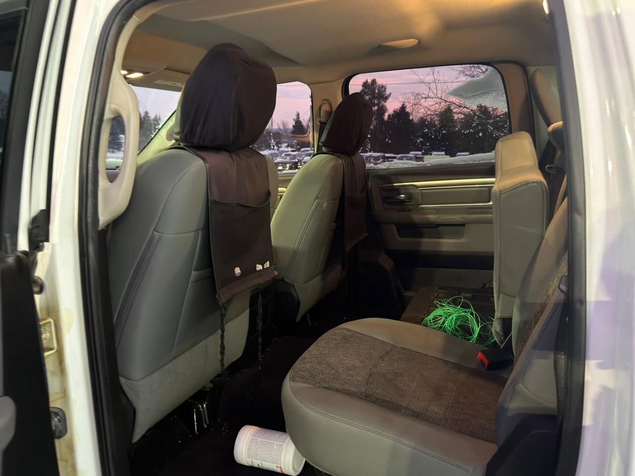 2017 RAM 1500 4WD Crew Cab 140.5  Big Horn Photo