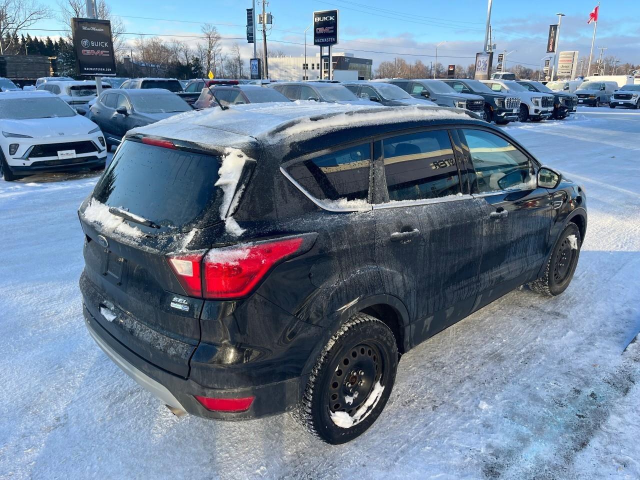 2019 Ford Escape SELSEL, 1.5 L 4 CYLINDER, AWD, ALLOYS, SNOWS, LOW Photo