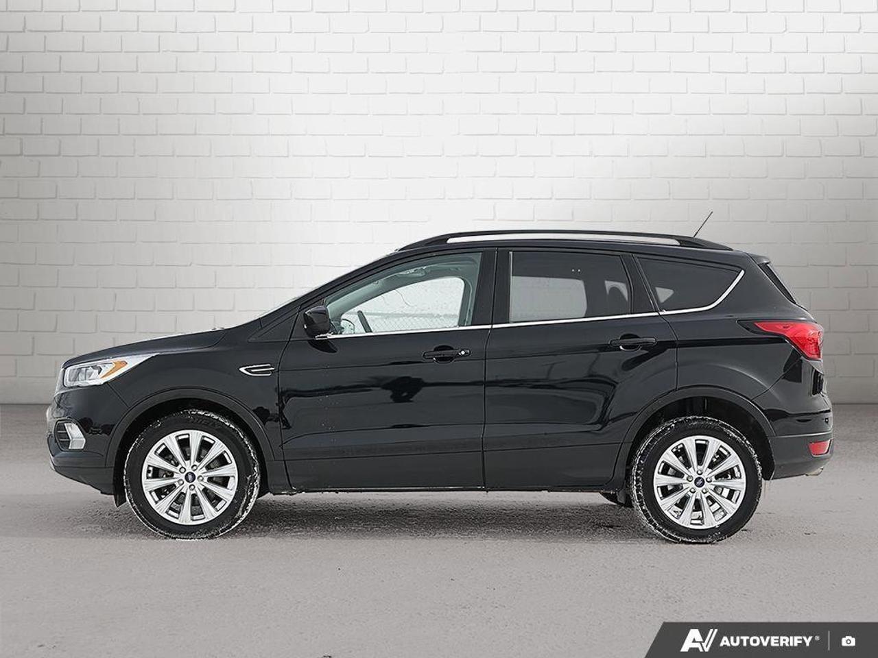 2019 Ford Escape SELSEL, 1.5 L 4 CYLINDER, AWD, ALLOYS, SNOWS, LOW Photo