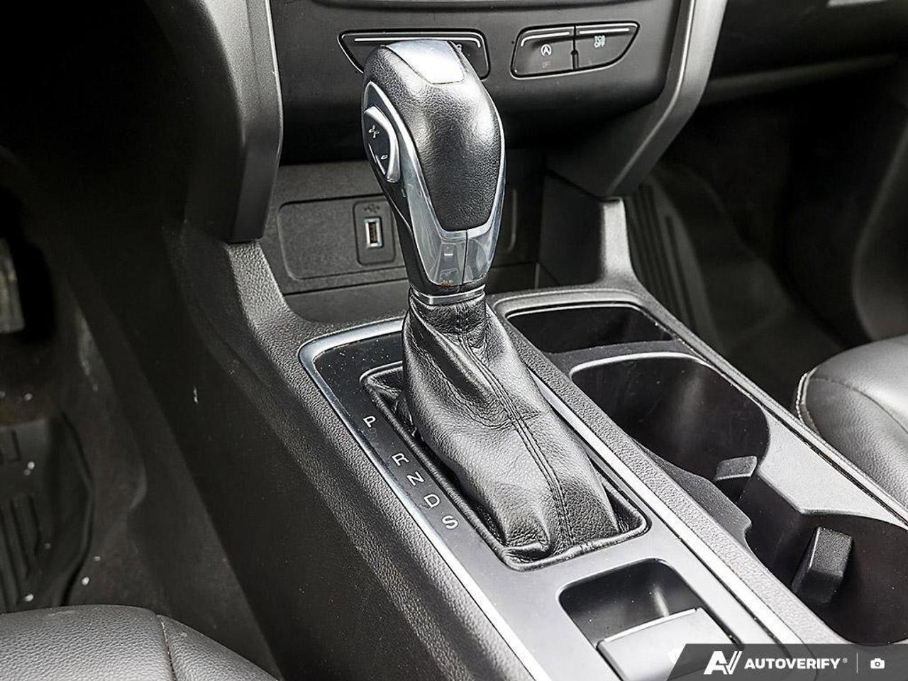 2019 Ford Escape SELSEL, 1.5 L 4 CYLINDER, AWD, ALLOYS, SNOWS, LOW Photo