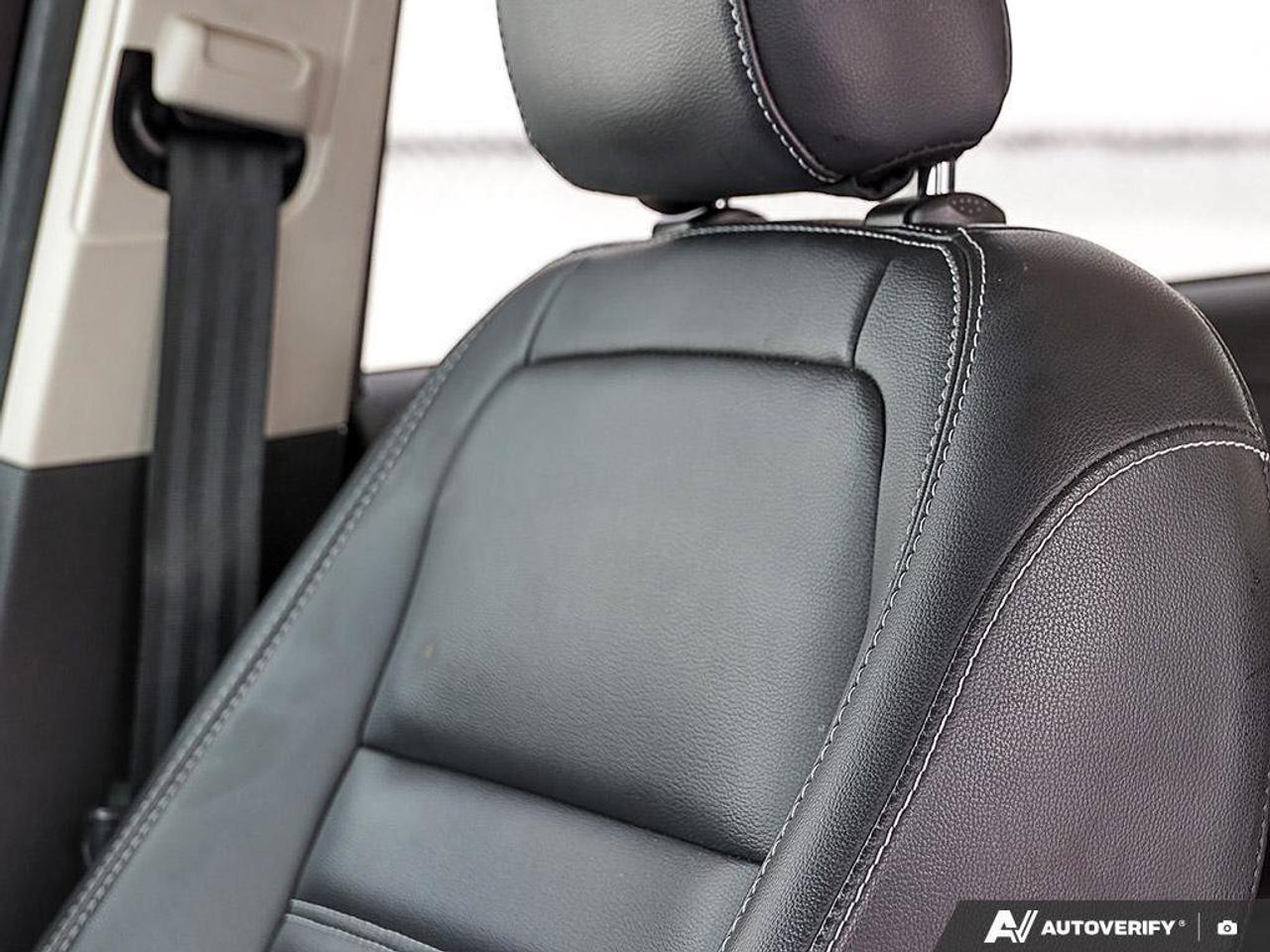 2019 Ford Escape SELSEL, 1.5 L 4 CYLINDER, AWD, ALLOYS, SNOWS, LOW Photo