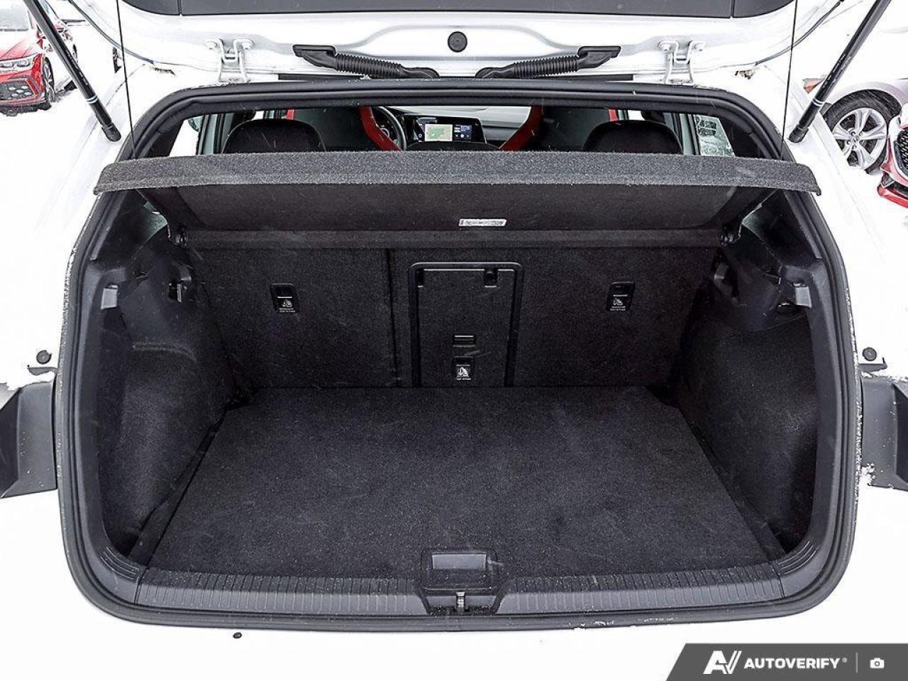 2022 Volkswagen Golf GTI PerformanceCERTIFIED, CLOTH PACK, CARPLAY, LIMITED Photo