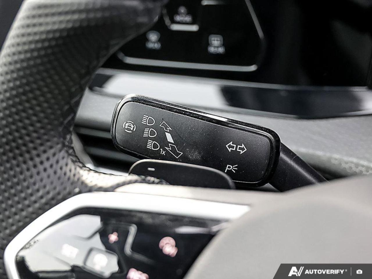 2022 Volkswagen Golf GTI PerformanceCERTIFIED, CLOTH PACK, CARPLAY, LIMITED Photo