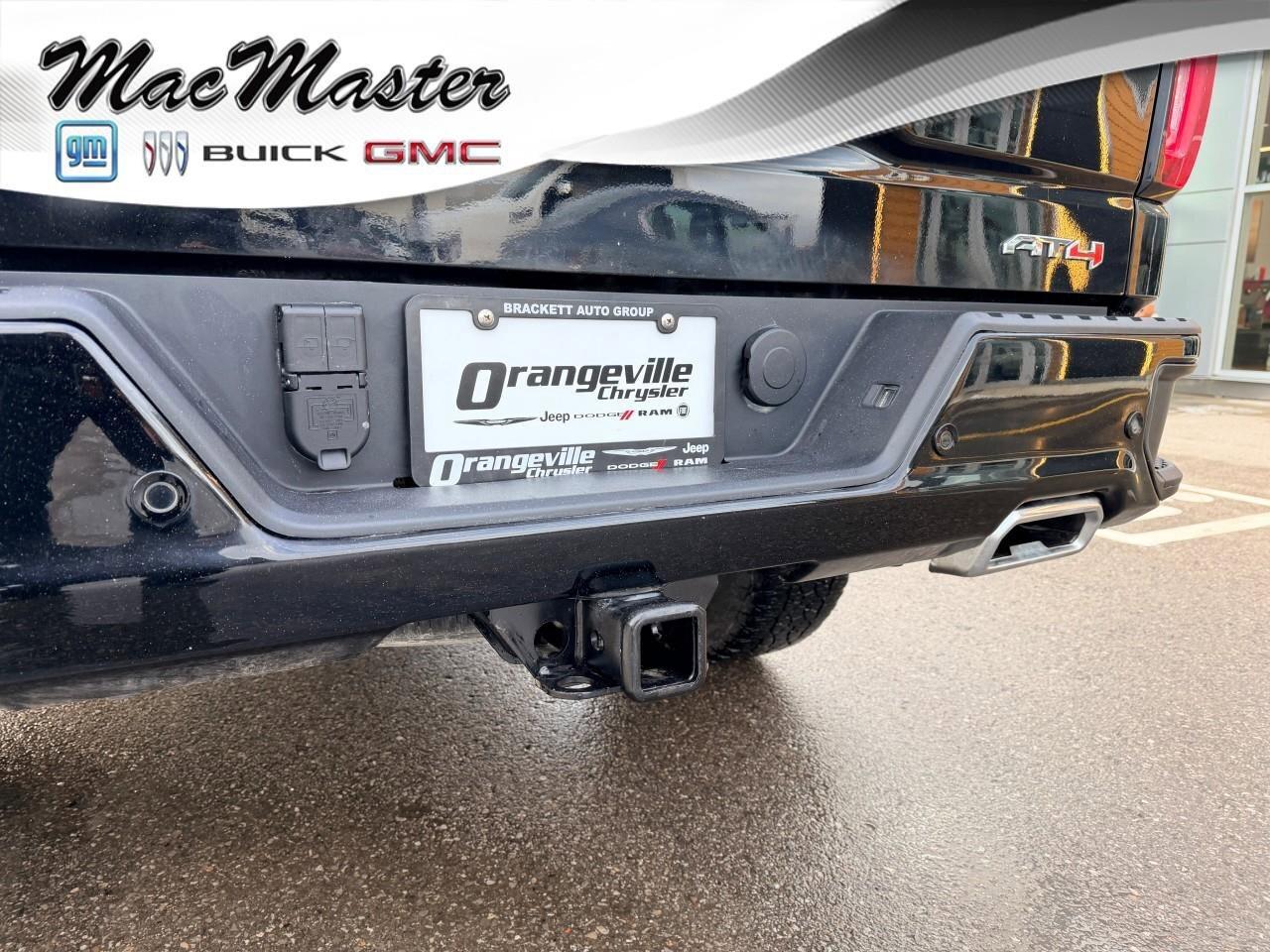 2025 GMC Sierra 1500 4WD Crew Cab 147  AT4 Photo