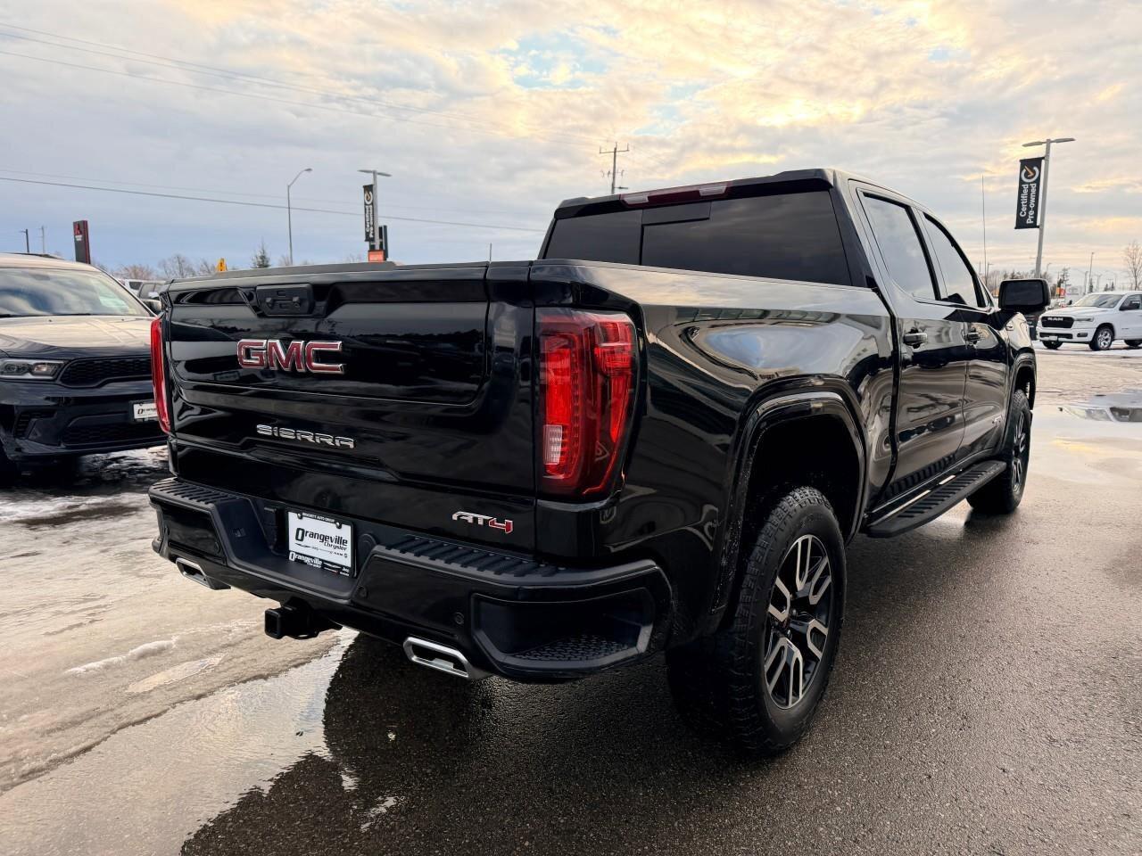 2025 GMC Sierra 1500 4WD Crew Cab 147  AT4 Photo