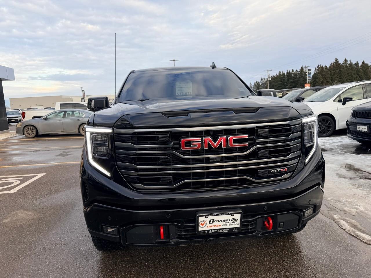2025 GMC Sierra 1500 4WD Crew Cab 147  AT4 Photo