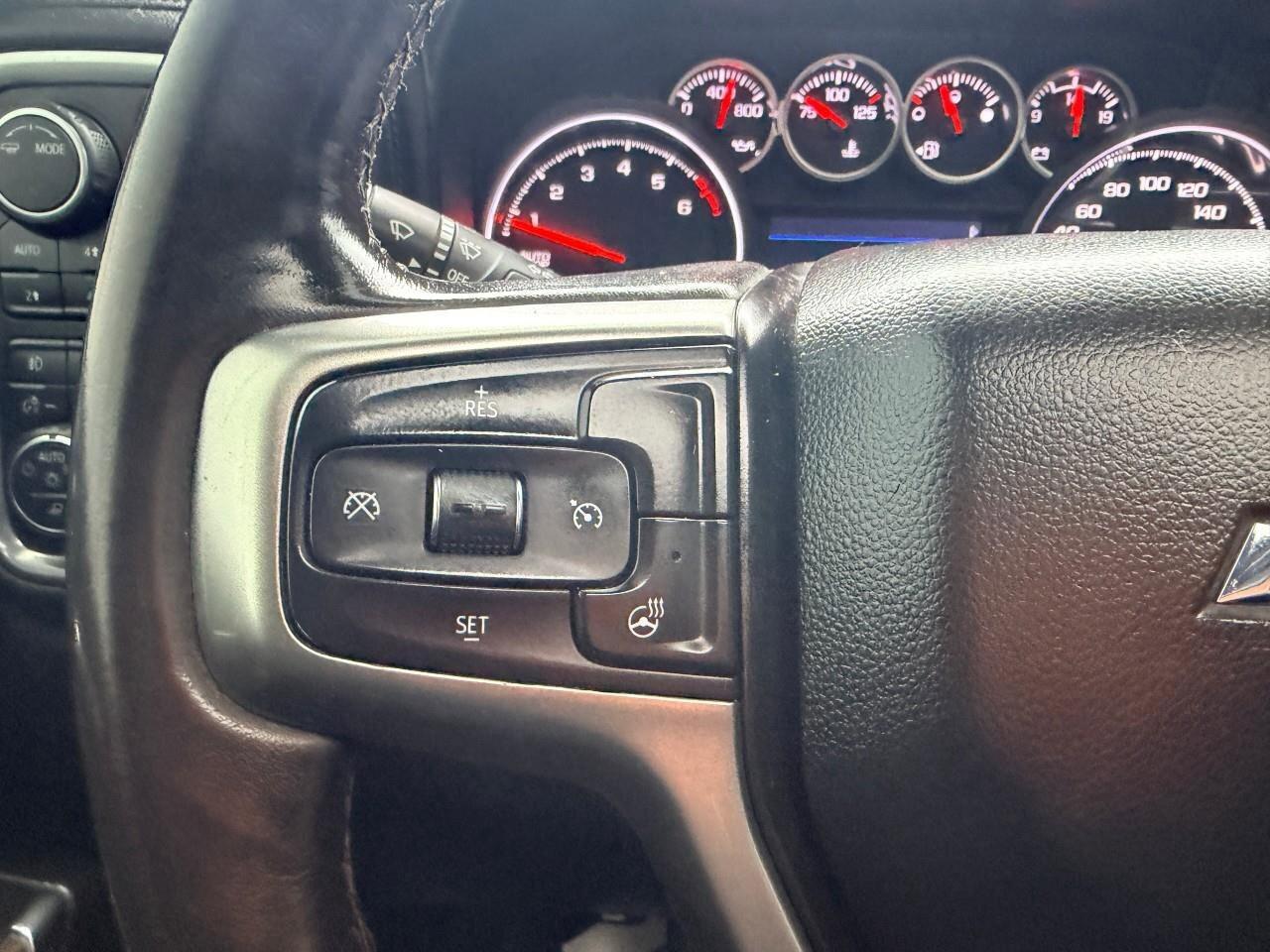 2021 Chevrolet Silverado 1500 LT Trail BossLT TRAIL BOSS, 5.3L V8, 2 FACTORY LIF Photo