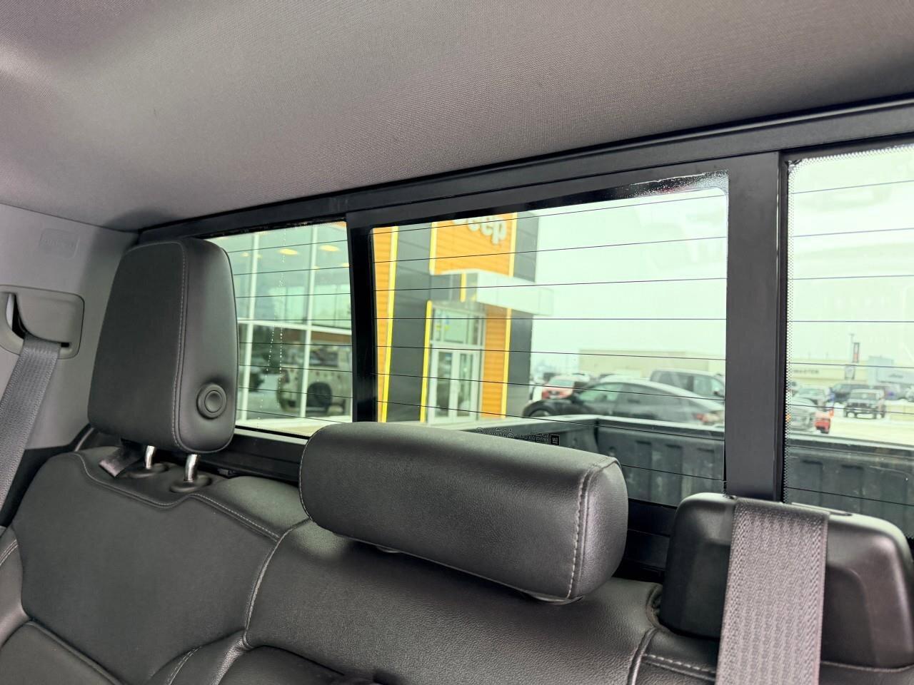 2021 Chevrolet Silverado 1500 LT Trail BossLT TRAIL BOSS, 5.3L V8, 2 FACTORY LIF Photo