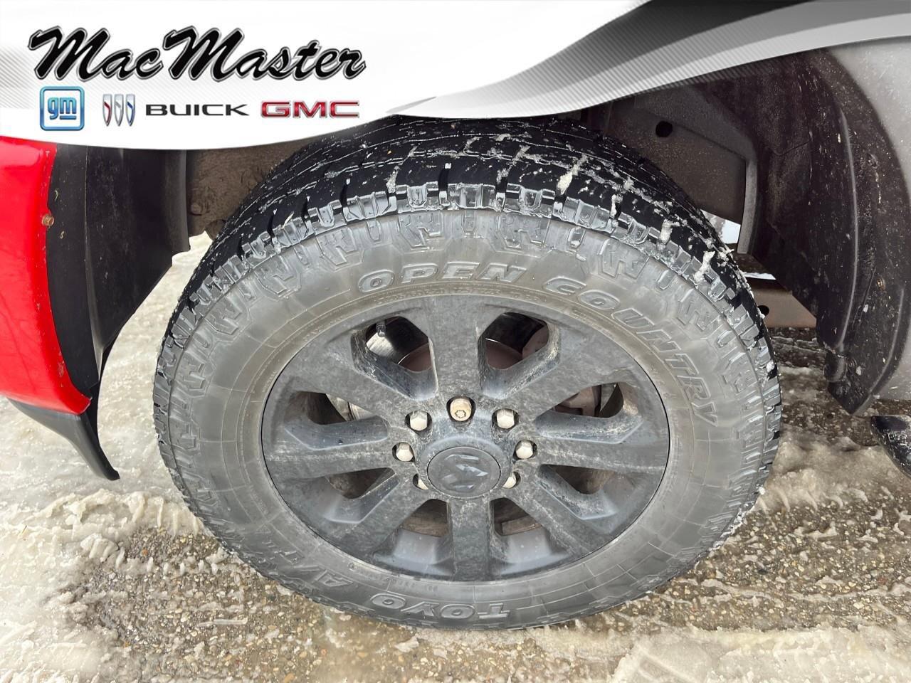 2020 RAM 2500 Big Horn 4x4 Crew Cab 6'4  Box Photo2