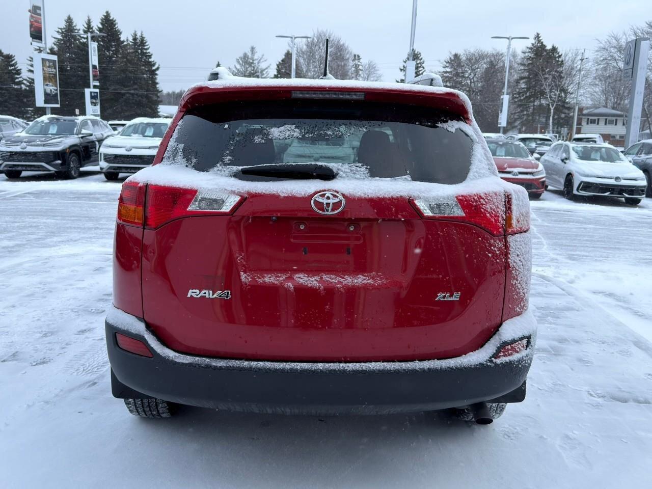 2015 Toyota RAV4 XLECERTIFIED AS-TRADED, SUNROOF, HTD CLOTH SEATS, Photo