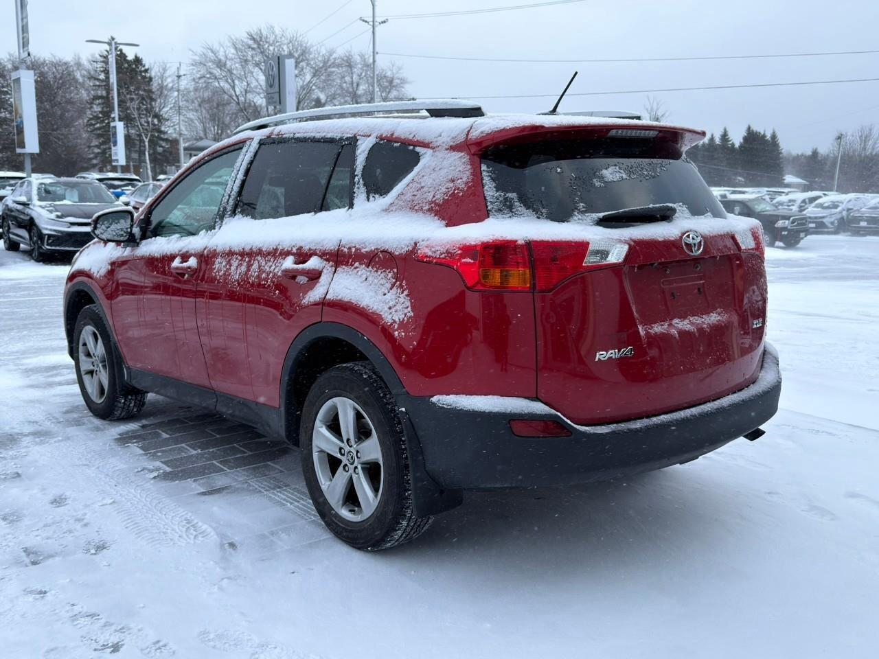 2015 Toyota RAV4 XLECERTIFIED AS-TRADED, SUNROOF, HTD CLOTH SEATS, Photo4