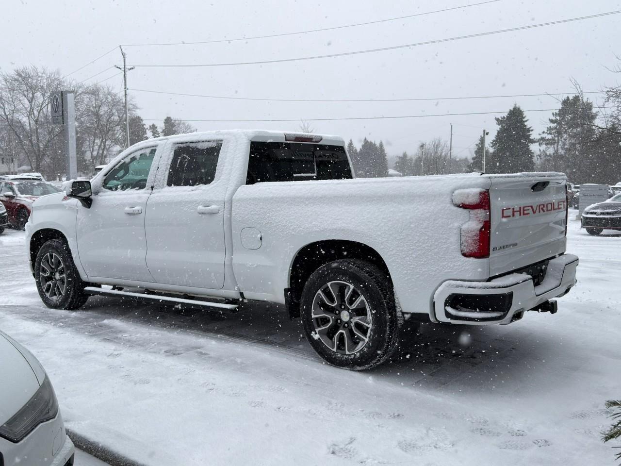 2021 Chevrolet Silverado 1500 RSTACCIDENT-FREE, 3.0L DURAMAX, HTD SEATS, APPLE C Photo4