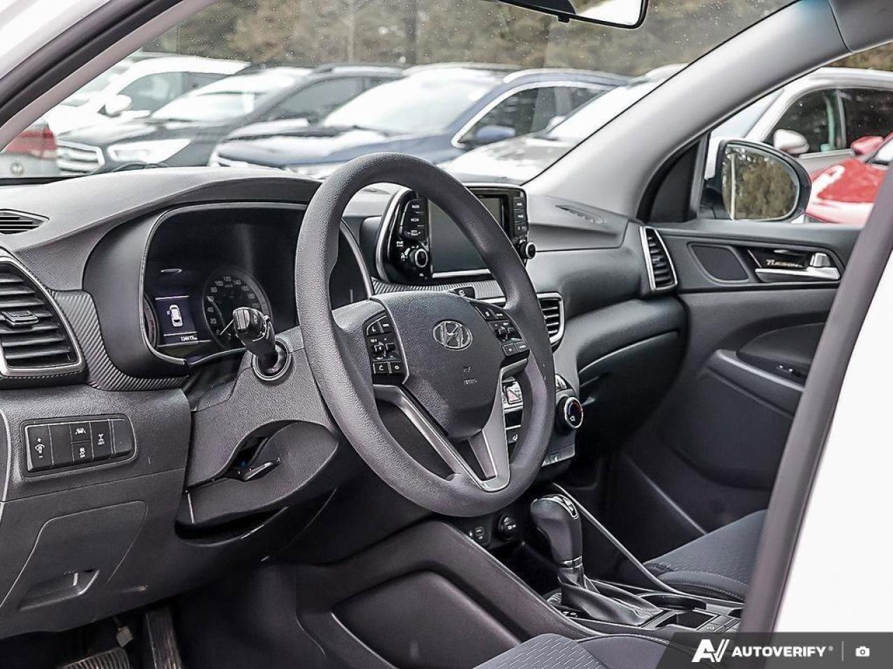 2019 Hyundai Tucson EssentialACCIDENT-FREE, AWD, HTD SEATS, BACKUP CAM Photo