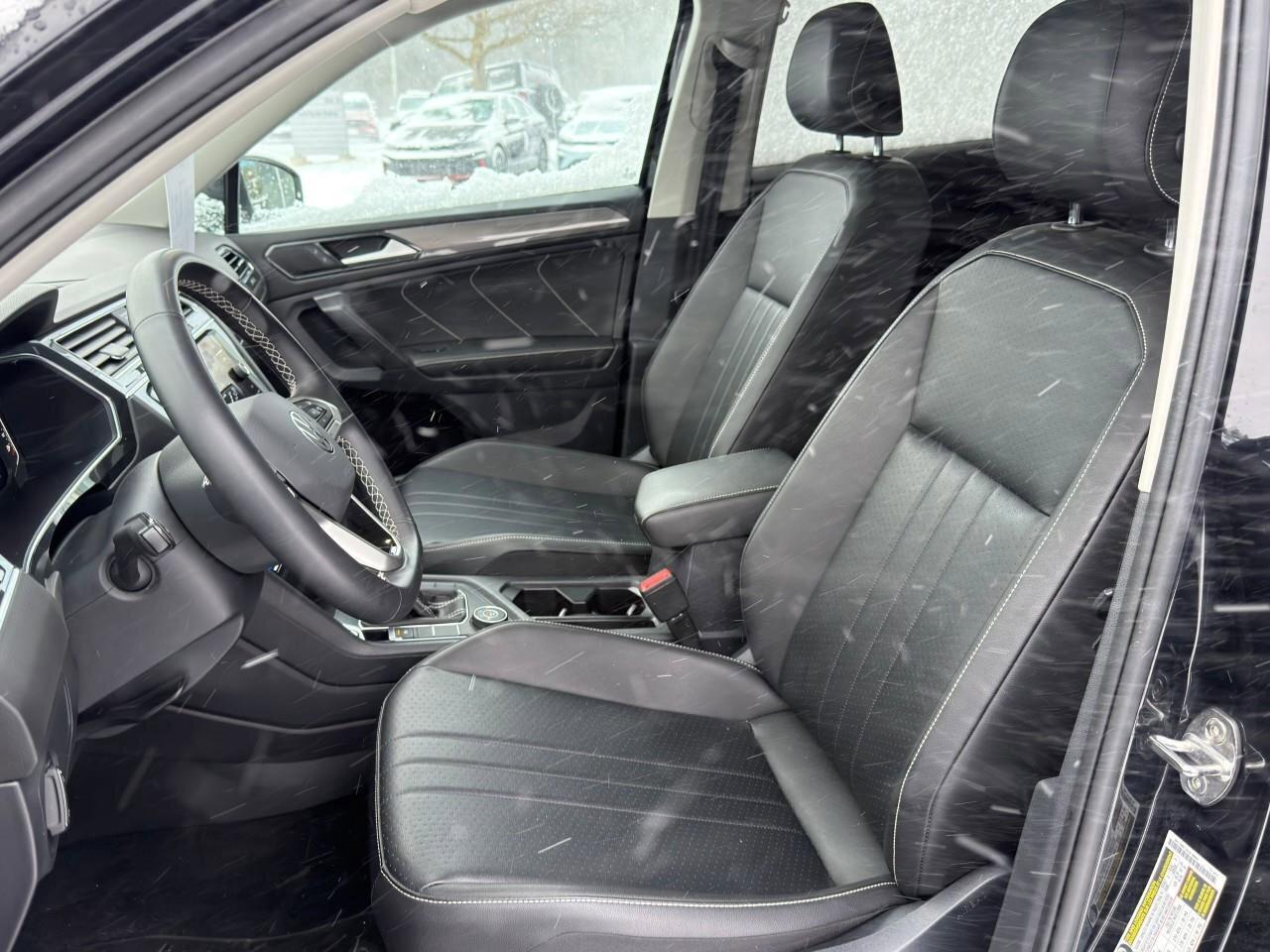 2022 Volkswagen Tiguan ComfortlineACCIDENT-FREE, AWD, SUNROOF, HTD SEATS, Photo