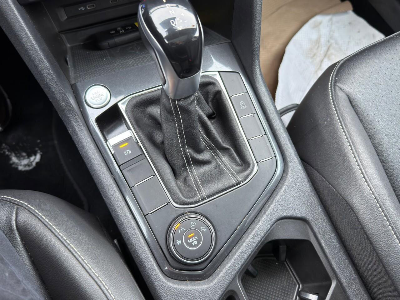 2022 Volkswagen Tiguan ComfortlineACCIDENT-FREE, AWD, SUNROOF, HTD SEATS, Photo