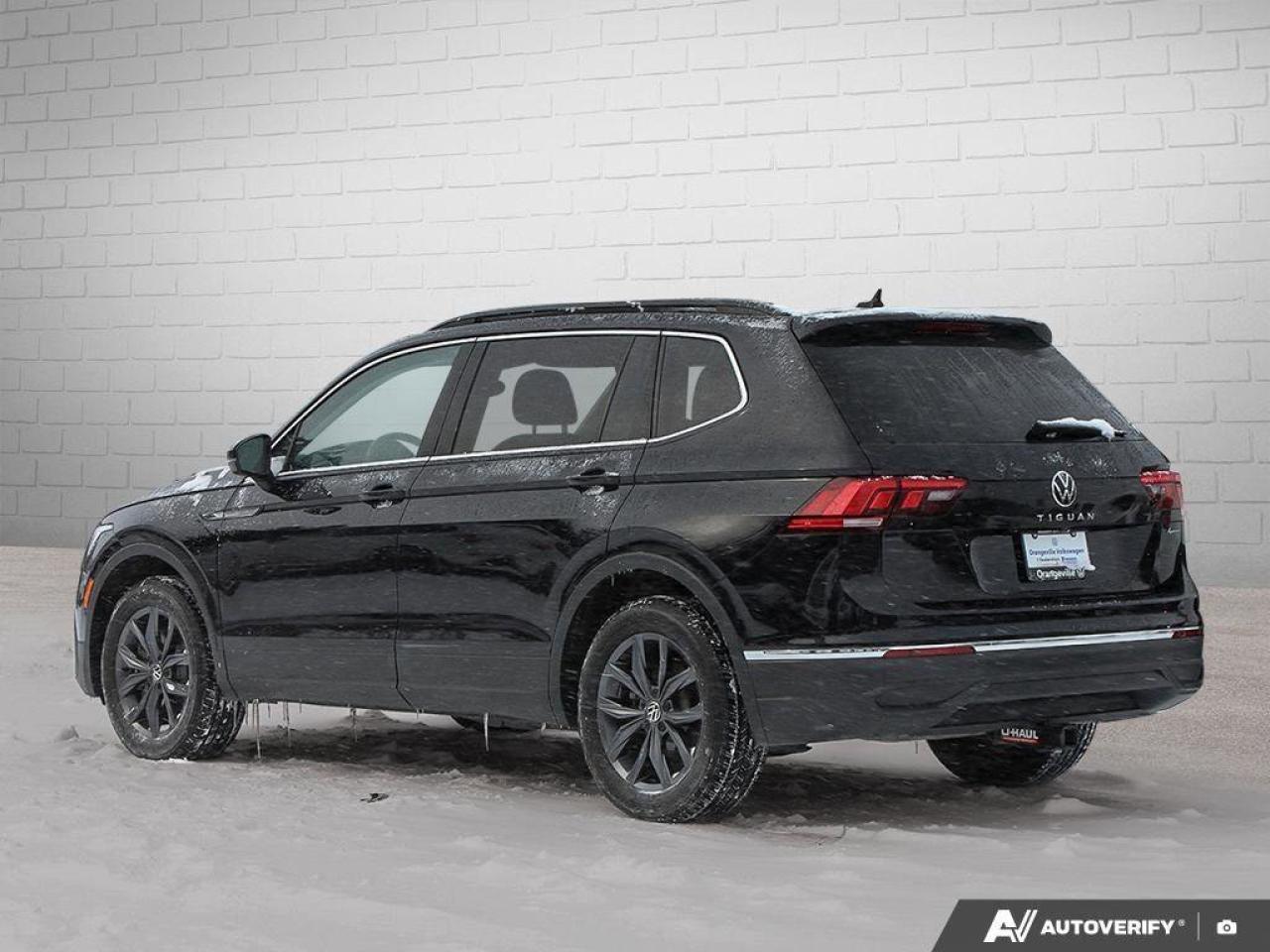 2022 Volkswagen Tiguan ComfortlineACCIDENT-FREE, AWD, SUNROOF, HTD SEATS, Photo