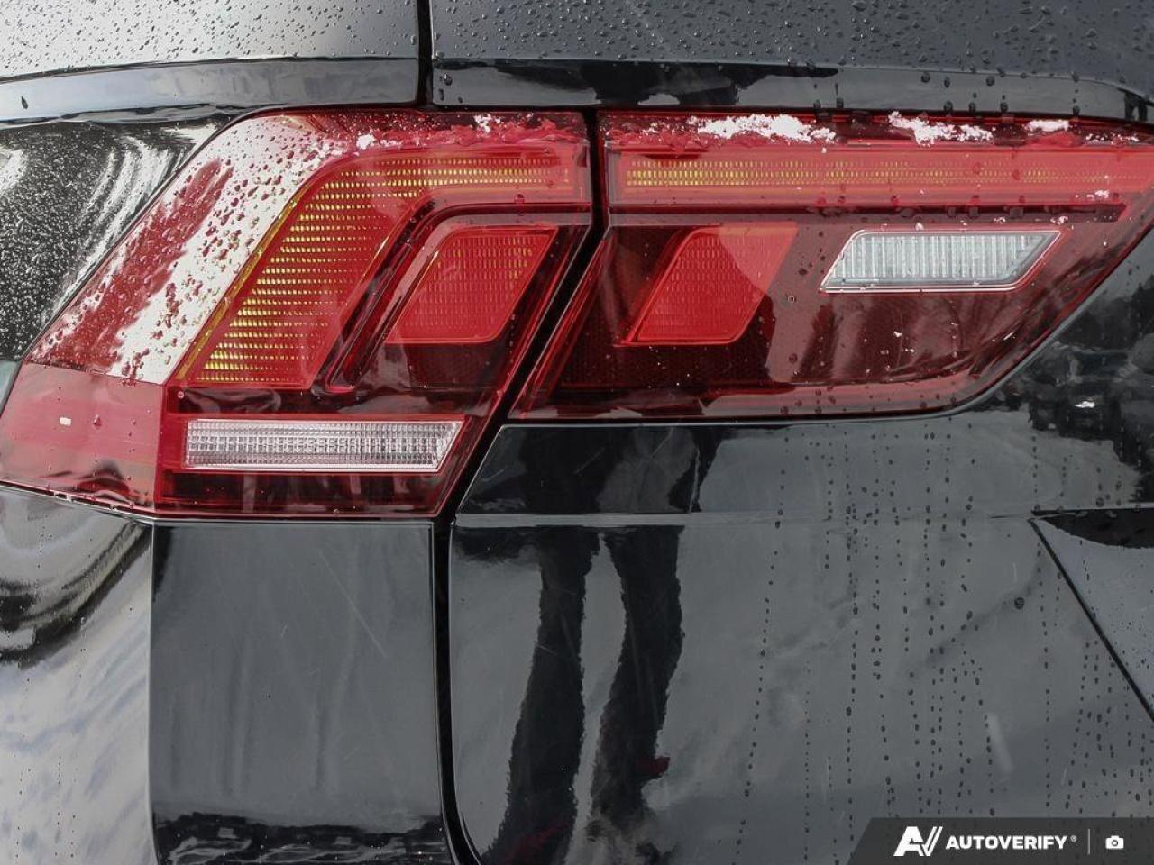 2022 Volkswagen Tiguan ComfortlineACCIDENT-FREE, AWD, SUNROOF, HTD SEATS, Photo