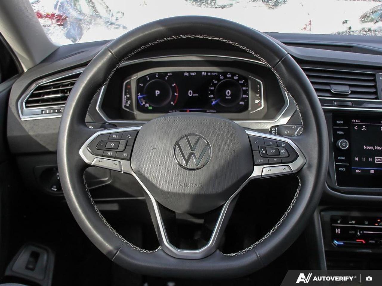 2022 Volkswagen Tiguan ComfortlineACCIDENT-FREE, AWD, SUNROOF, HTD SEATS, Photo